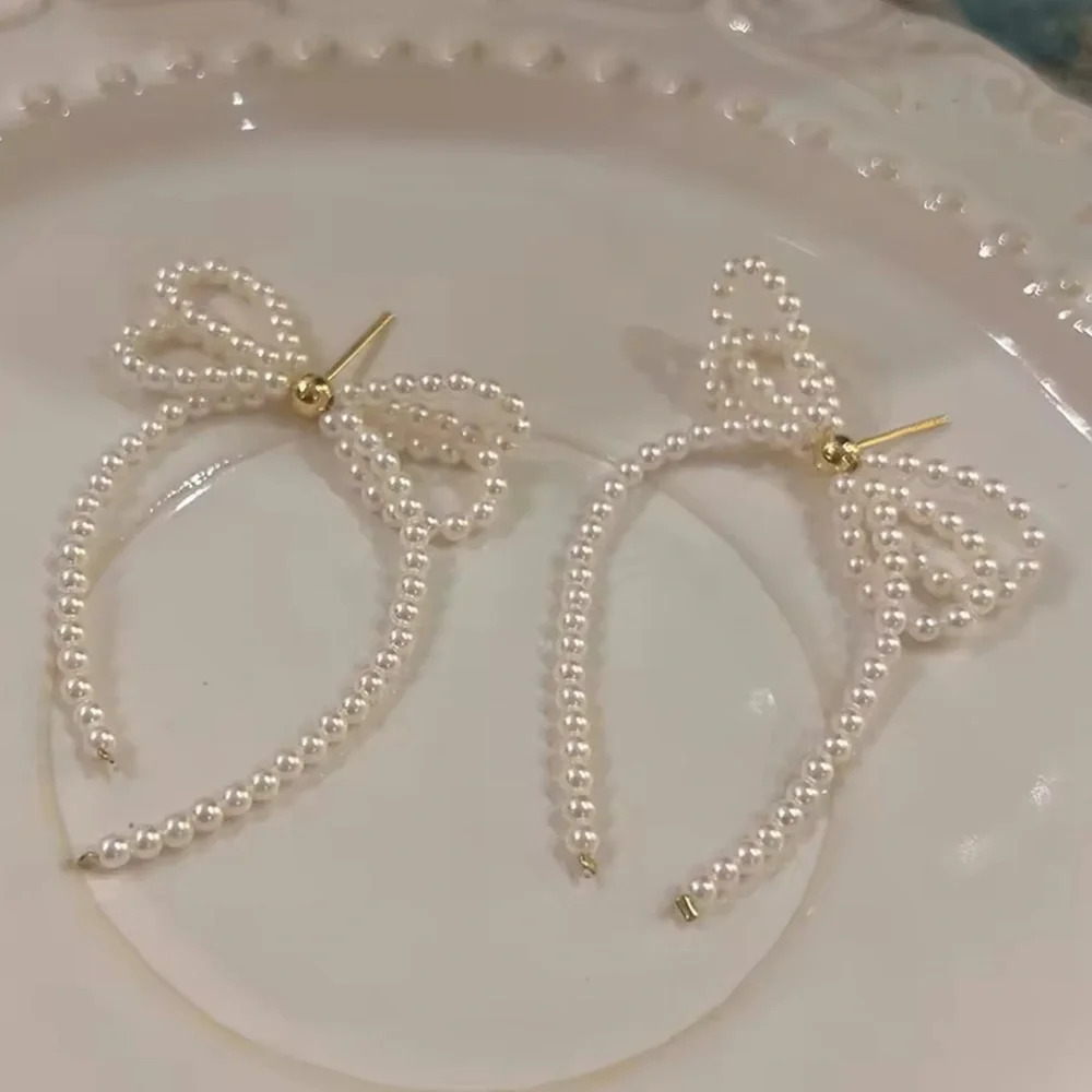 Adriana Vintage Pearls Bow Earrings